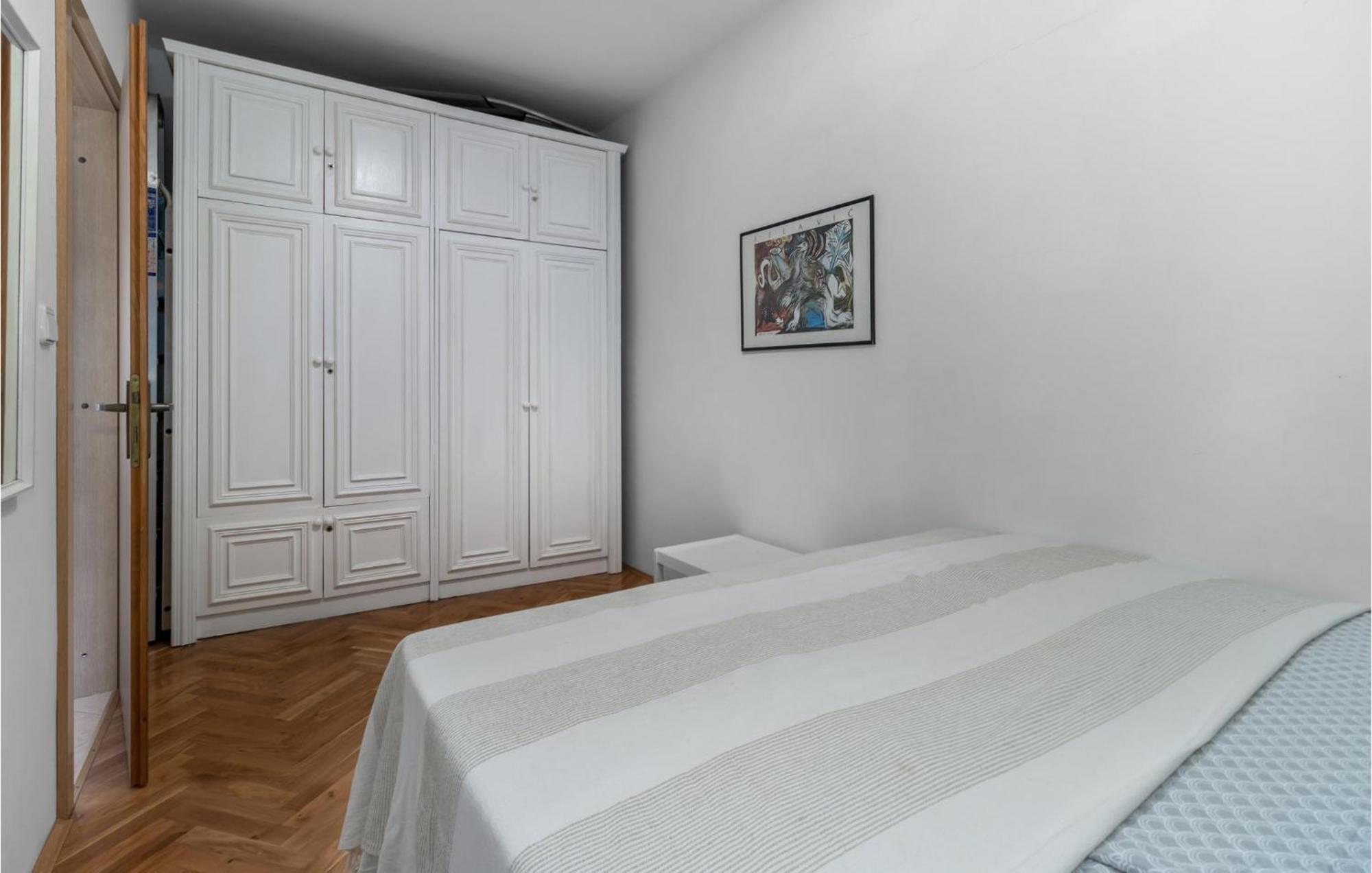 Lovely Apartment In Novi Vinodolski With Wifi Экстерьер фото