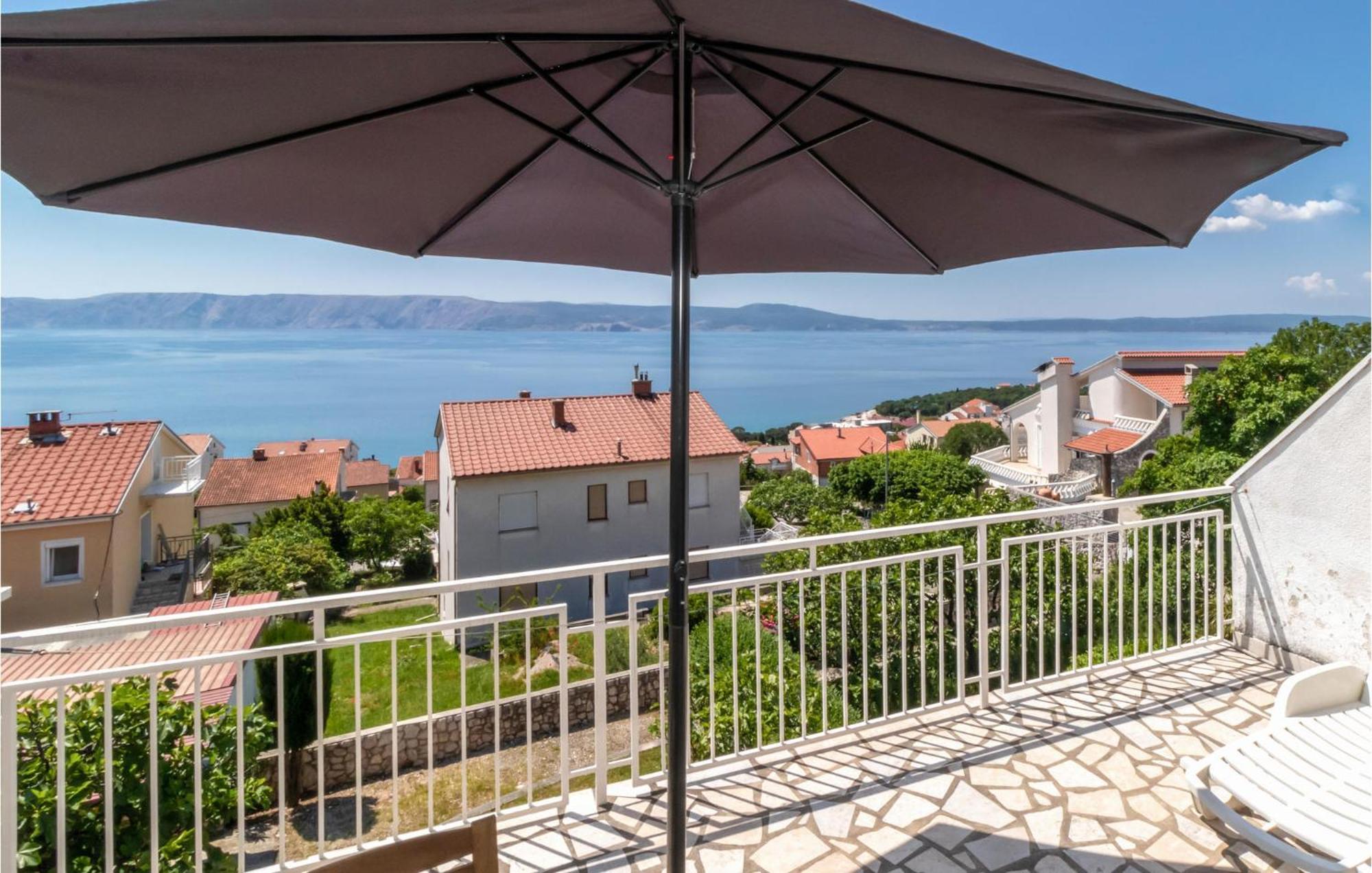 Lovely Apartment In Novi Vinodolski With Wifi Экстерьер фото
